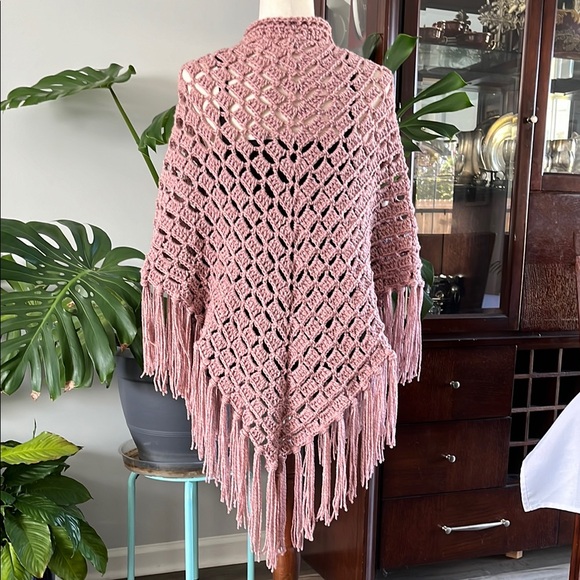 Pink Crochet Shawl - Picture 4 of 10